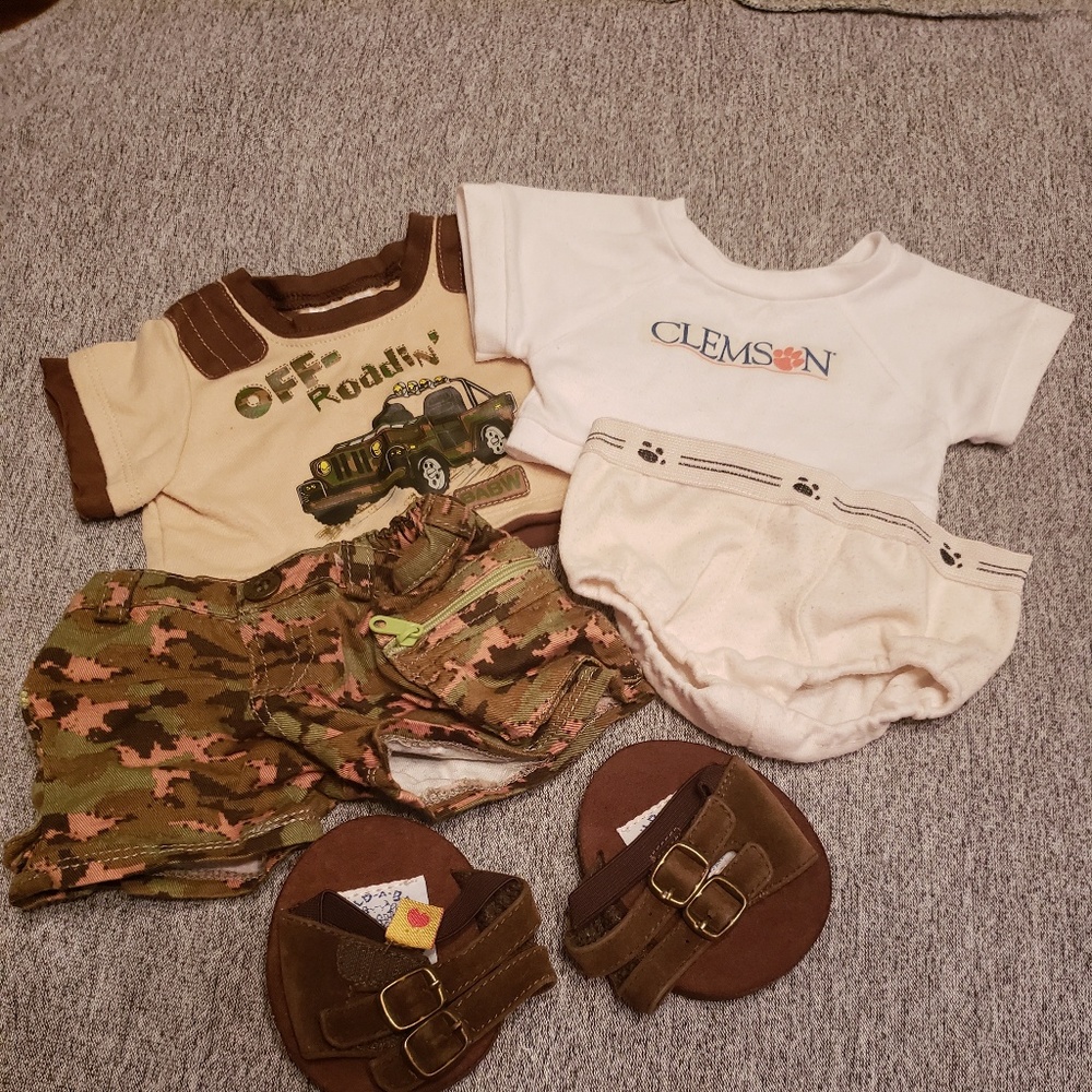 Build a bear shirt n short set